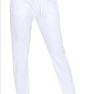New with tags, still in packaging Womens Lg White Joggers w/ pockets,Super soft